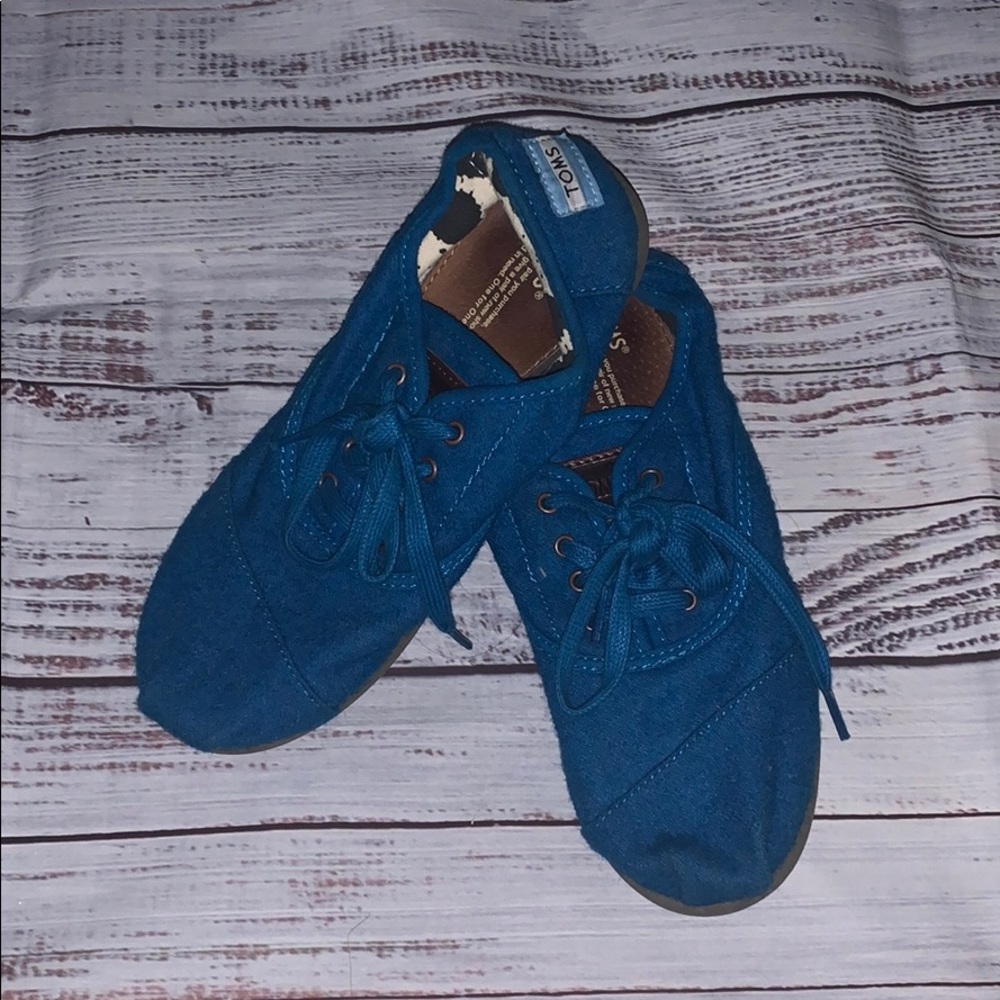 Blue Toms Casual Sneakers